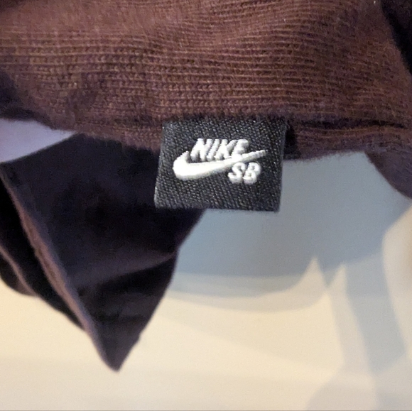 NIKE Long Sleeve TShirt M - Picture 9 of 15